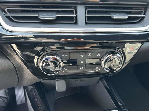 New 2026 Chevrolet Trax RS w/ Driver Confidence Package image 24