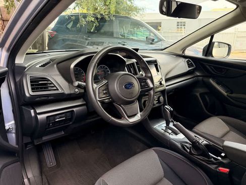 Used 2018 Subaru Crosstrek 2.0i Premium AWD/4WD image 2