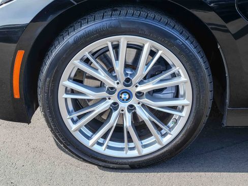 Used 2023 BMW 330e w/ Driving Assistance Package image 8