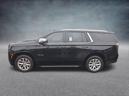 Used 2025 Chevrolet Tahoe Premier AWD/4WD image 4
