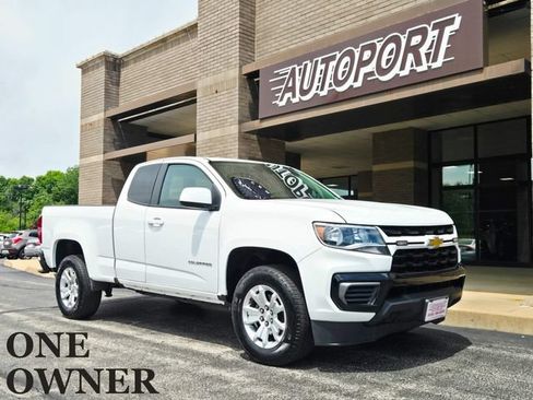 Used 2022 Chevrolet Colorado LT w/ Fleet Safety Package RWD image 1
