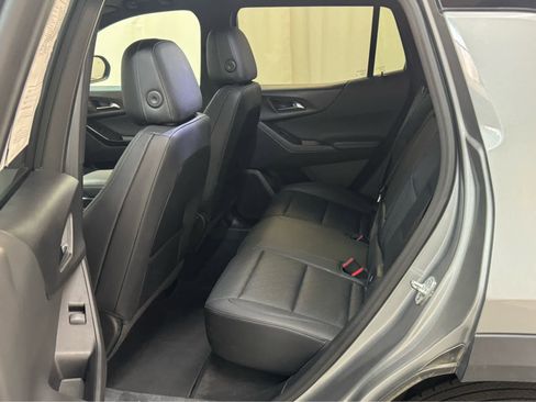 Certified 2025 Chevrolet Equinox LT w/ Convenience Package II image 11