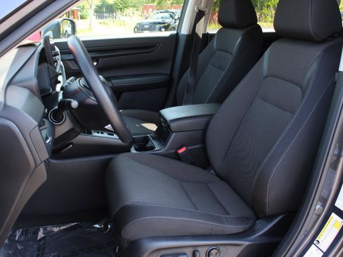 Certified 2024 Honda CR-V EX image 17
