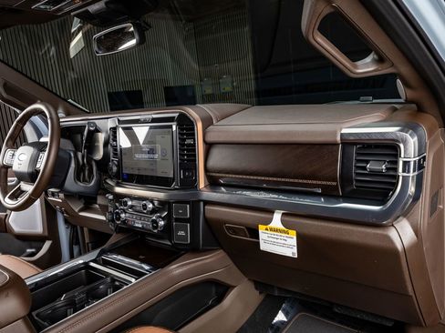 Used 2026 Ford F250 King Ranch w/ Chrome Package image 15