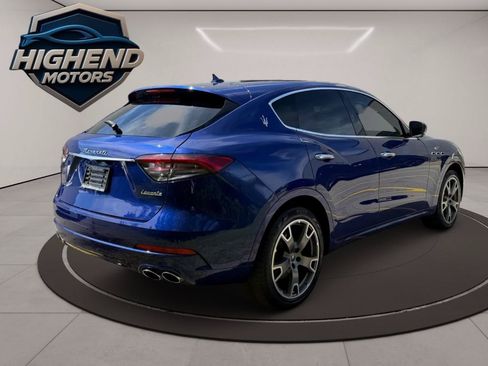 Used 2023 Maserati Levante GT AWD/4WD image 6