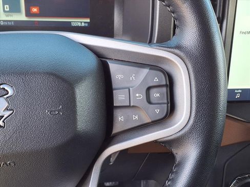 Used 2024 Ford Bronco Outer Banks w/ Sasquatch Package image 34