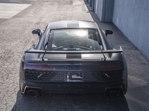 Used 2023 Audi R8 V10 performance image 4