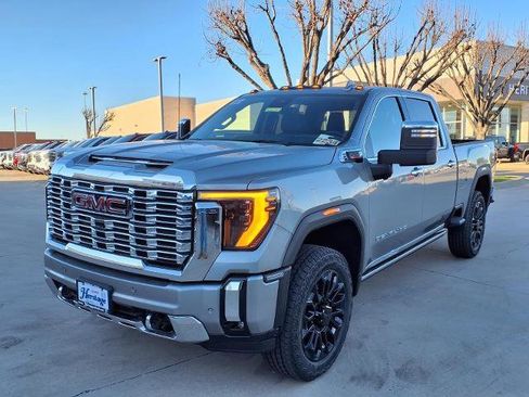 New 2026 GMC Sierra 2500 Denali w/ Denali Reserve Package image 28