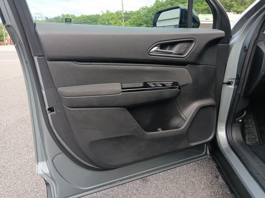 Used 2024 Honda Prologue EX image 27