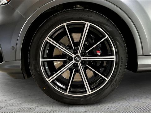 Used 2021 Audi SQ7 Prestige w/ Prestige Package image 34