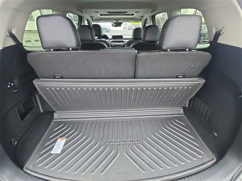 Used 2022 Kia Telluride EX w/ EX Premium Package image 14