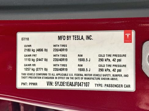 Used 2018 Tesla Model 3 Long Range RWD image 12