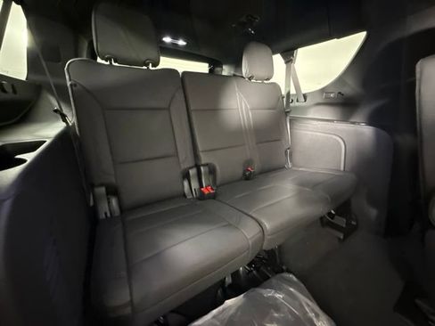New 2026 Chevrolet Suburban High Country AWD/4WD image 31