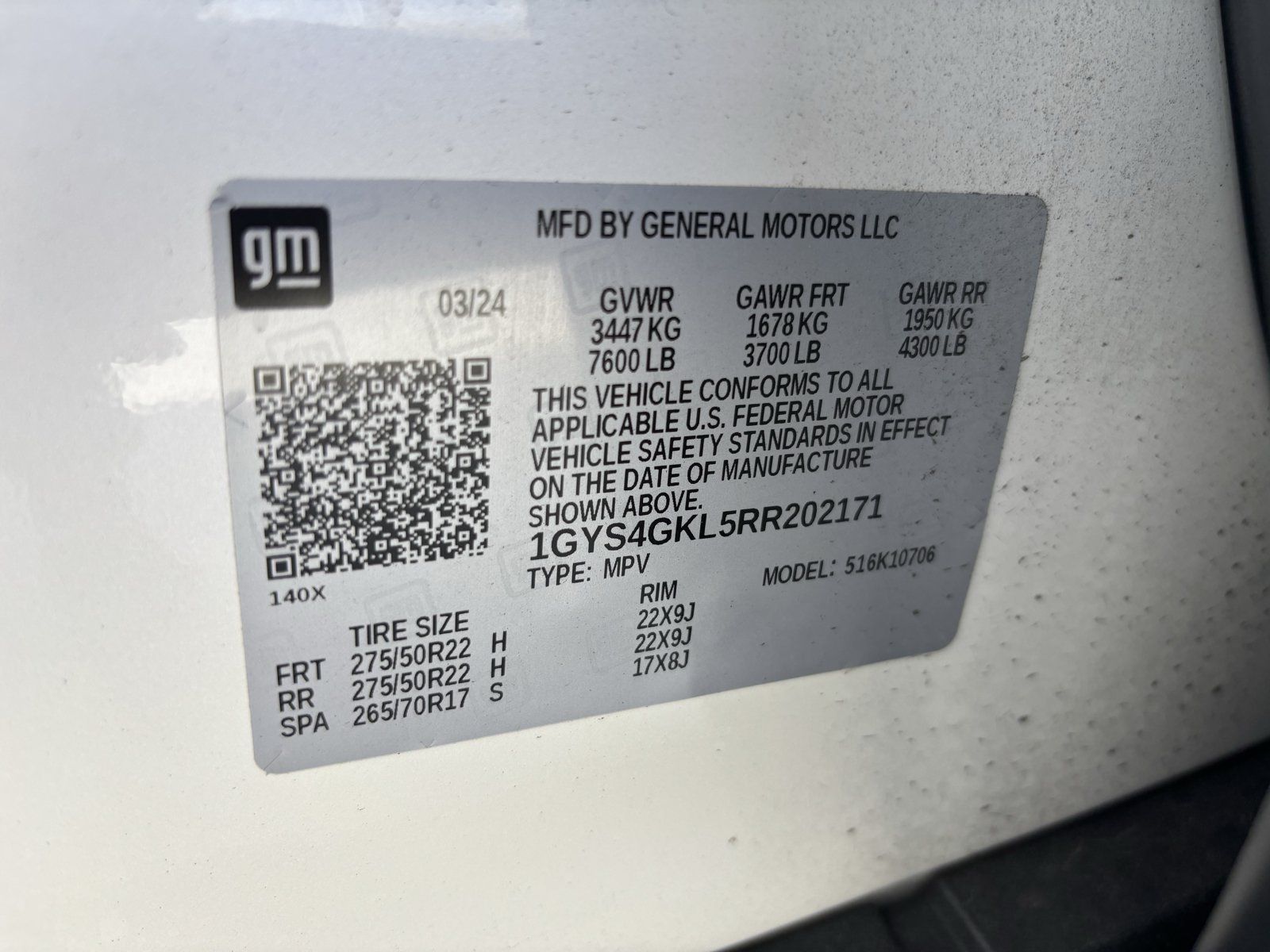 Used 2024 Cadillac Escalade Sport Platinum w/ LPO, ONYX Package AWD/4WD image 36