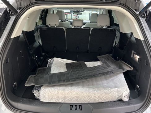 New 2026 Ford Explorer Active w/ Active Comfort Package image 32