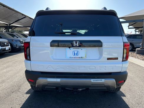 Used 2026 Honda Passport TrailSport Elite image 5