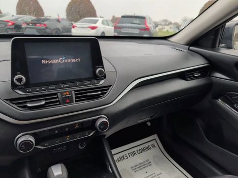Used 2021 Nissan Altima 2.5 SV image 19