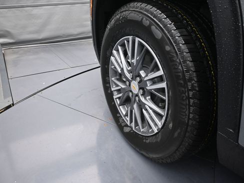 New 2026 Chevrolet Traverse LT FWD image 37