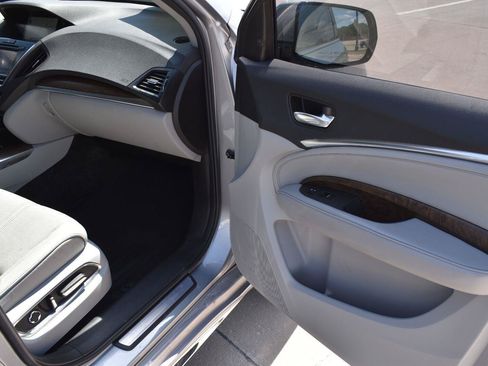 Used 2019 Acura MDX SH-AWD w/ Advance Package image 17