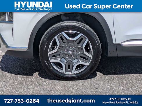 Certified 2023 Hyundai Santa Fe Limited AWD/4WD image 10