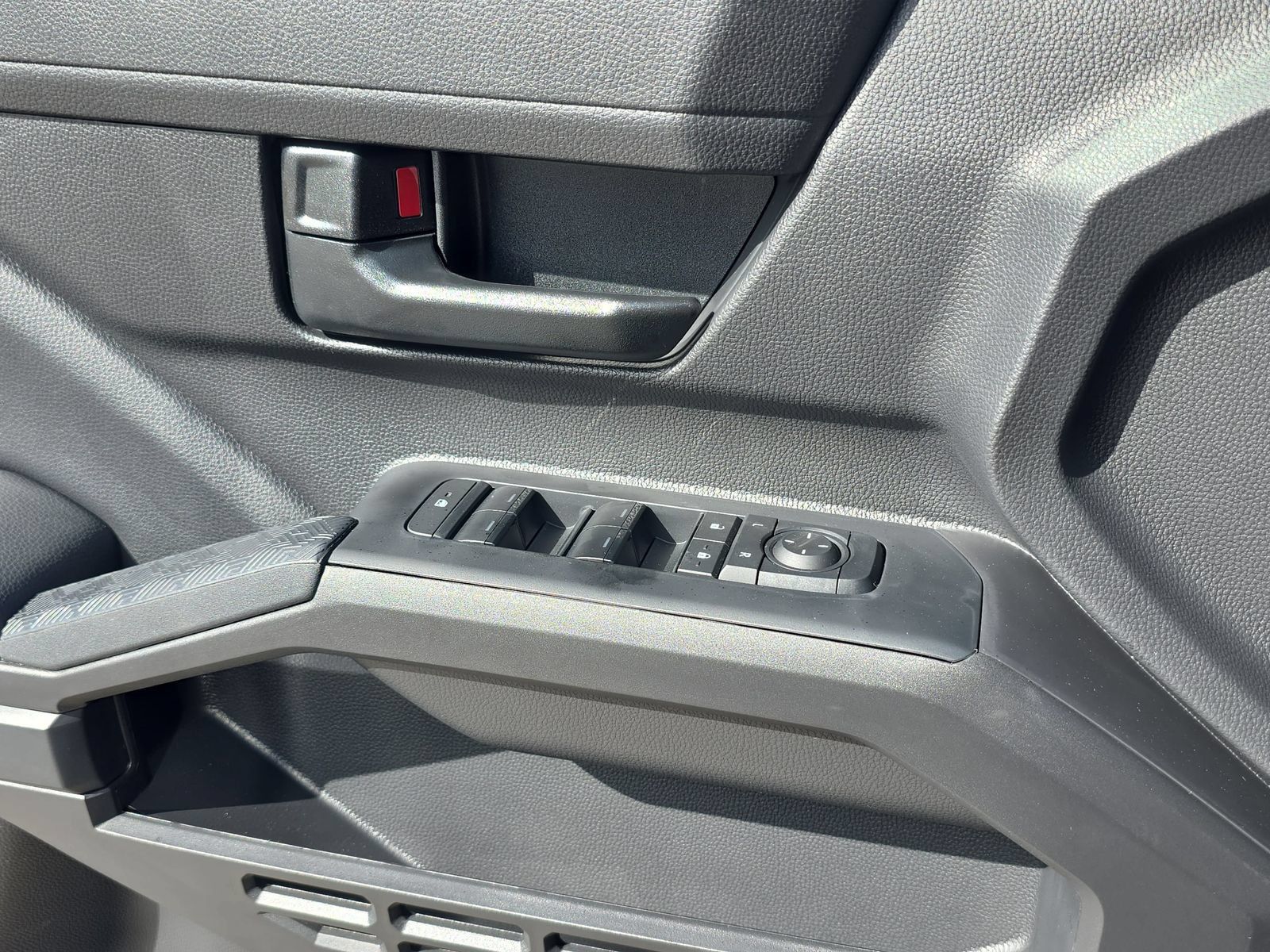 New 2026 Toyota Tacoma SR AWD/4WD image 24