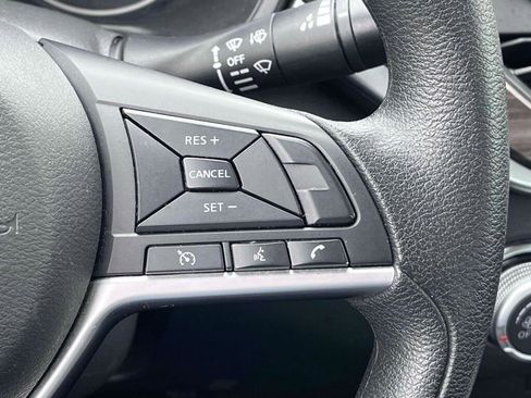 Used 2024 Nissan Altima 2.5 SV FWD image 31