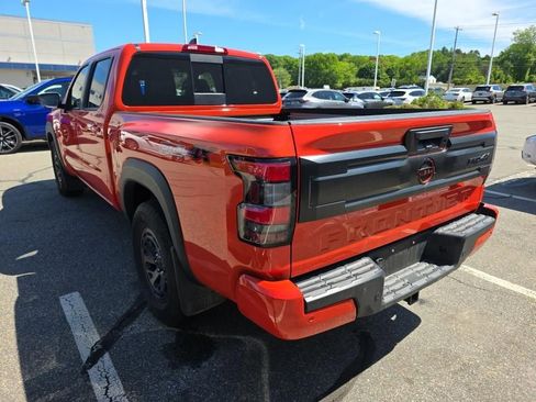 Certified 2025 Nissan Frontier PRO-4X w/ Pro Premium Package AWD/4WD image 4