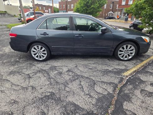 Used 2004 Honda Accord LX image 12