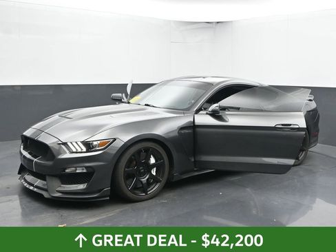 Used 2017 Ford Mustang Shelby GT350 image 53