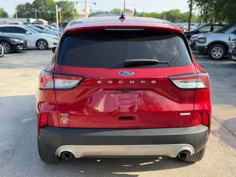 Used 2020 Ford Escape SE FWD image 8