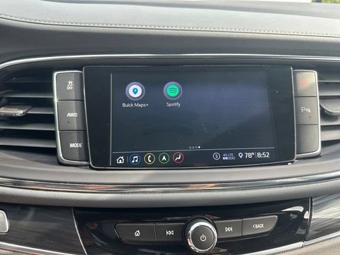 Used 2021 Buick Enclave Essence w/ Sound and Sites Package AWD/4WD image 29