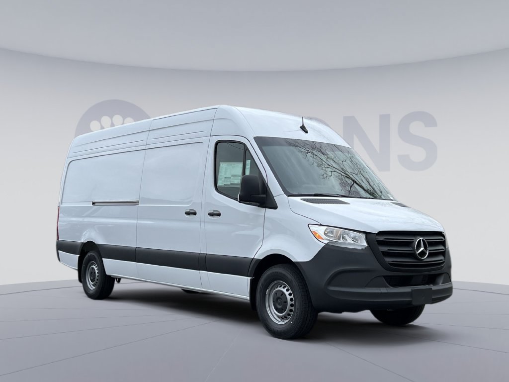 Used 2026 Mercedes-Benz Sprinter 2500 image 8