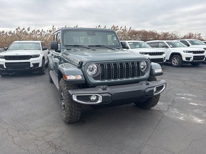 Certified 2025 Jeep Gladiator Sport