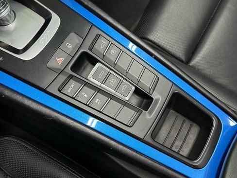 Used 2017 Porsche 911 Carrera image 24