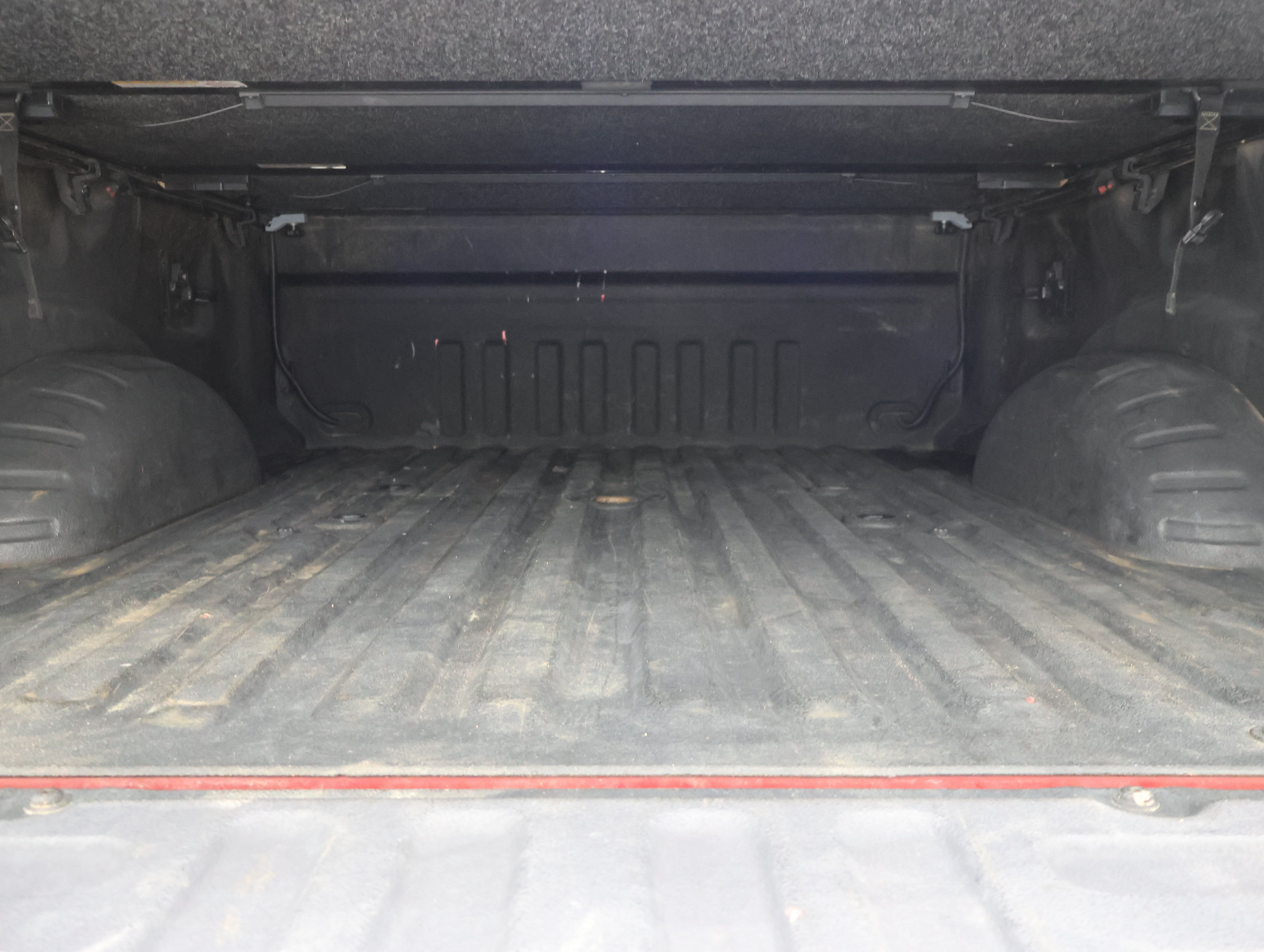 Used 2022 Ford F250 Lariat w/ Tremor Off-Road Package AWD/4WD image 31