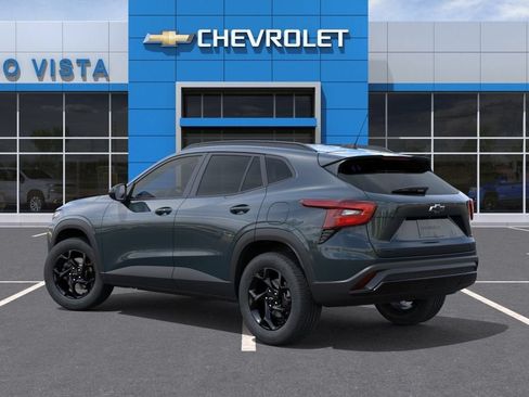 New 2026 Chevrolet Trax LT w/ Midnight Edition FWD image 28