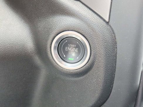 Used 2024 GMC Sierra 2500 Pro w/ 1SA Pro Safety Plus Package AWD/4WD image 30