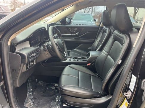 Used 2023 Lincoln Corsair AWD w/ Equipment Group 101A image 24