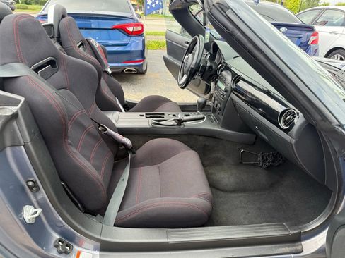 Used 2008 MAZDA MX-5 Miata Touring image 16