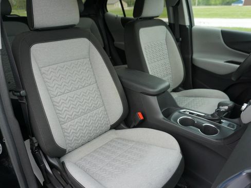 Used 2023 Chevrolet Equinox LT w/ LPO, Floor Liner Package AWD/4WD image 23