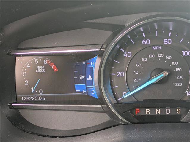 Used 2017 Ford Explorer Limited w/ Equipment Group 301A FWD image 11