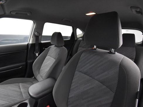 Used 2024 Kia Seltos LX AWD/4WD image 14