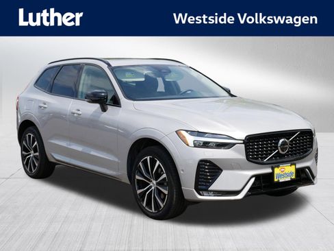 Used 2025 Volvo XC60 B5 Plus AWD/4WD image 1