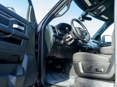 Used 2024 RAM 2500 Big Horn w/ Night Edition image 13