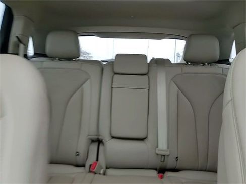 Used 2022 Lincoln Nautilus Reserve image 23