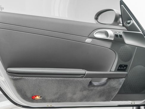 Used 2007 Porsche Cayman S RWD image 38