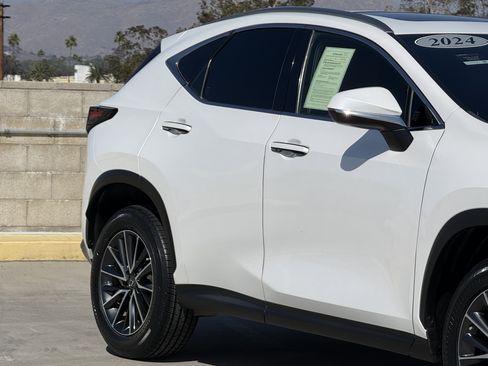 Certified 2024 Lexus NX 250 FWD w/ Cold Area Package image 5