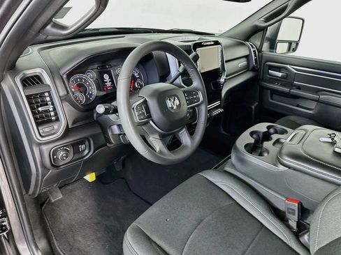 Used 2026 RAM 2500 Big Horn AWD/4WD image 30