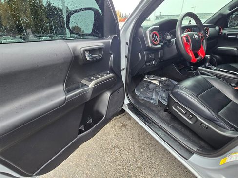 Certified 2021 Toyota Tacoma TRD Sport image 20