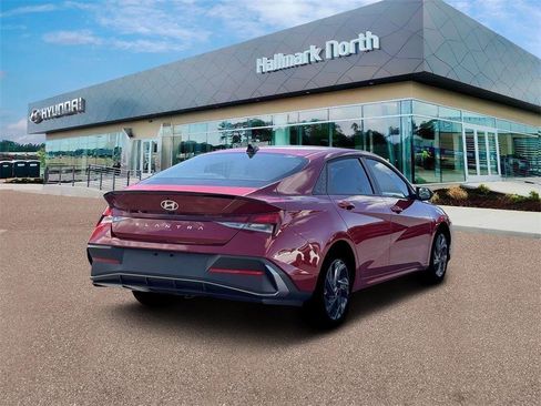 New 2026 Hyundai Elantra Sport image 7
